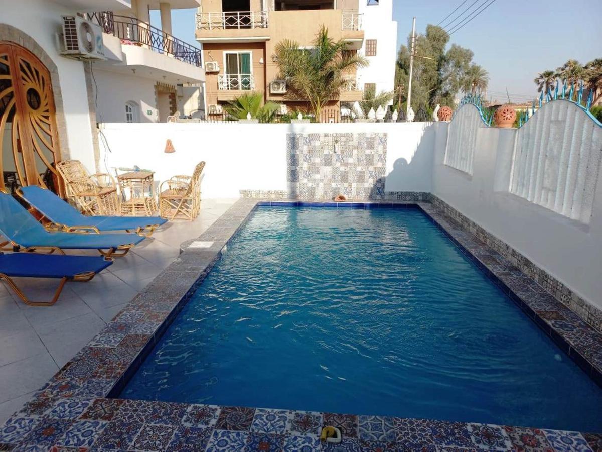 Villa Victoria Old Nile View ลักซอร์ ภายนอก รูปภาพ